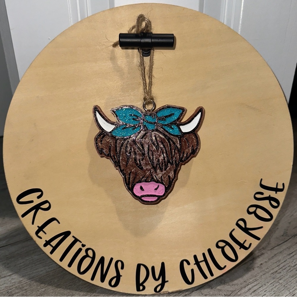 Highland Cow Car Freshie                            Scent: Diva (Chocolate)